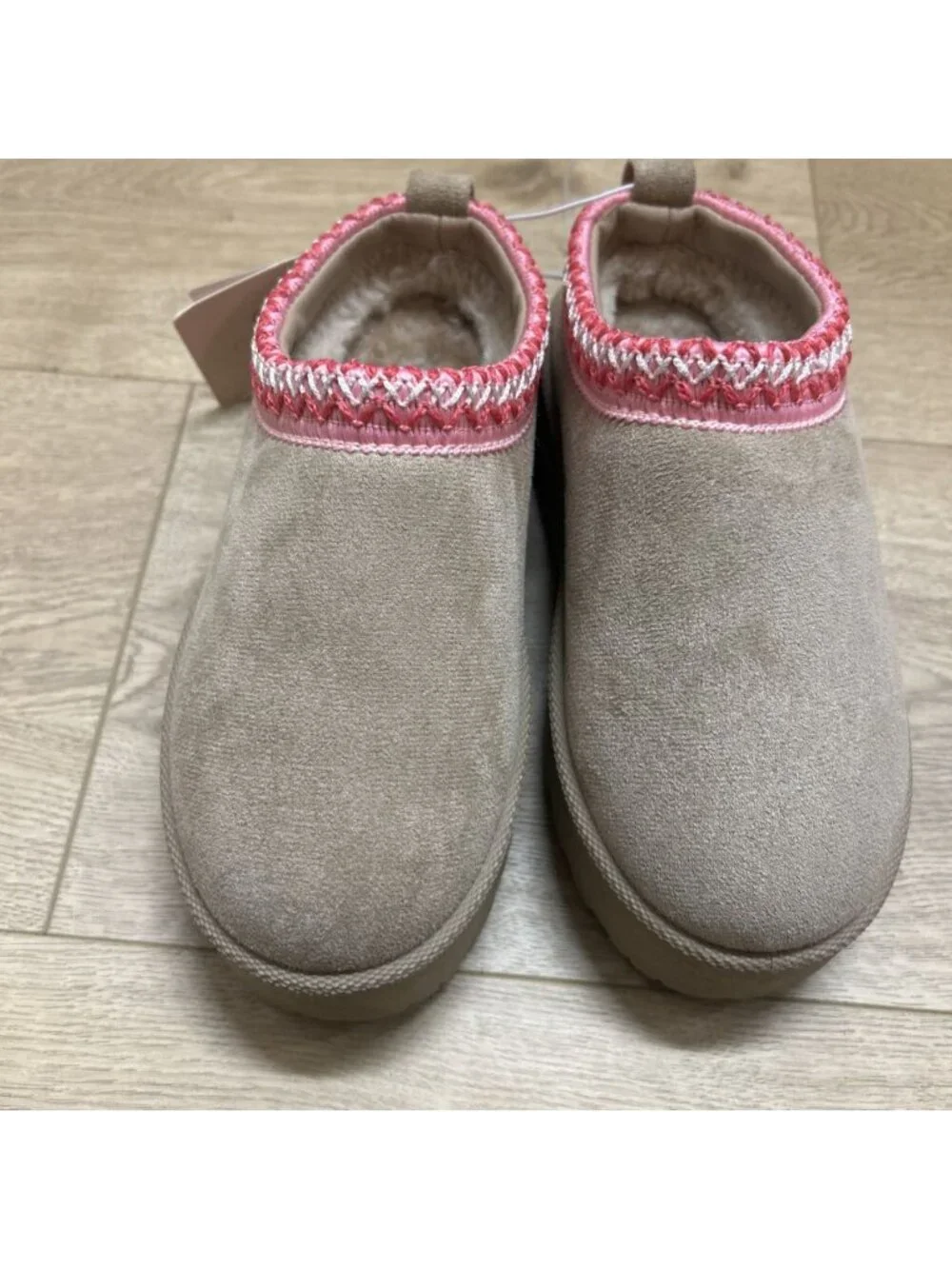 Olivia & Kate Girl’s Slip-On Taupe Wedge Shoes Size 13 Brand New No Box - Picture 3 of 6